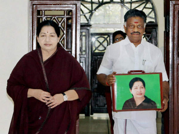 അപ്രതീക്ഷിത മുഖ്യമന്ത്രി അപ്രതീക്ഷിത മുഖ്യമന്ത്രി