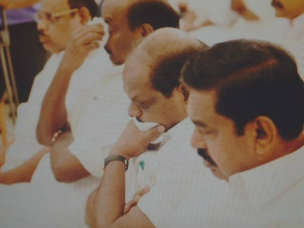 കൂട്ടക്കരച്ചില്‍