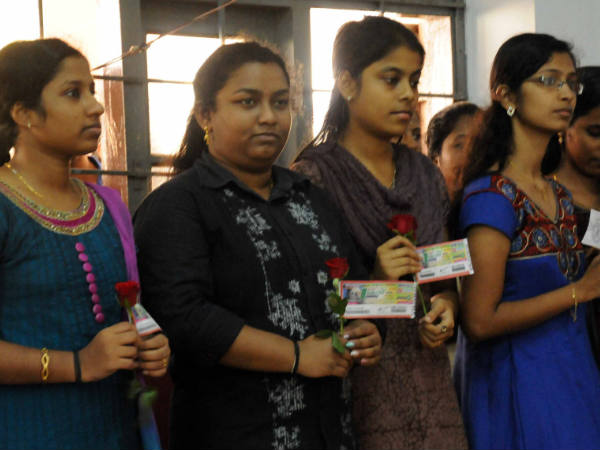 പഠിച്ച പ്രമുഖര്‍