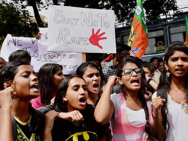 ഞങ്ങളെന്ത് ചെയ്യാനാണ്?