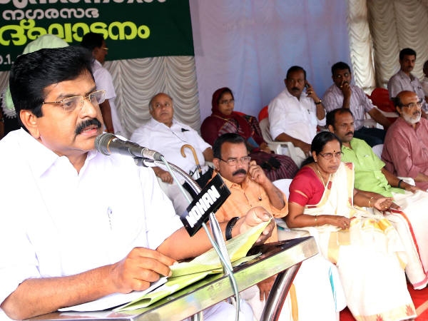 രാഷട്രീയമില്ലാത്ത ശുചീകരണം രാഷട്രീയമില്ലാത്ത ശുചീകരണം