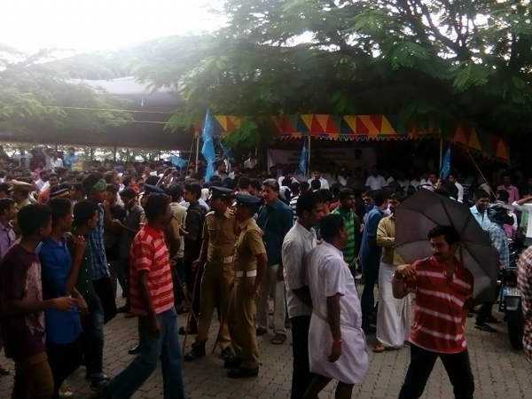 കെഎസ് യുവിന്റെ പ്രതിഷേധം