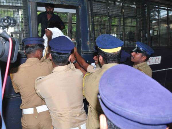 പോലീസ് രാജ്