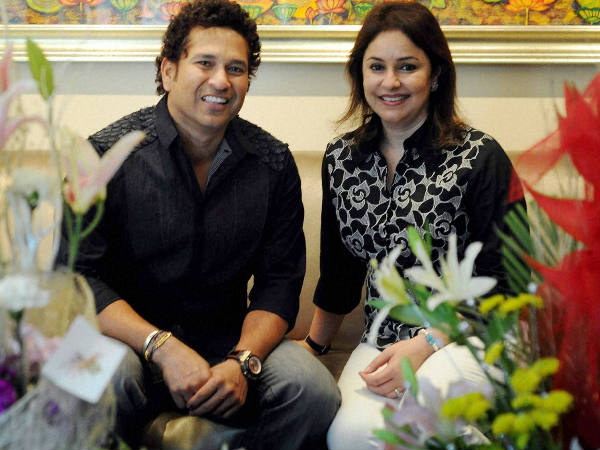 ജേര്‍ണലിസ്‌റ്റോ അഞ്ജലിയോ