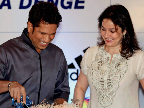 താങ്ങും തണലും, അഞ്ജലിയാണ് എല്ലാം