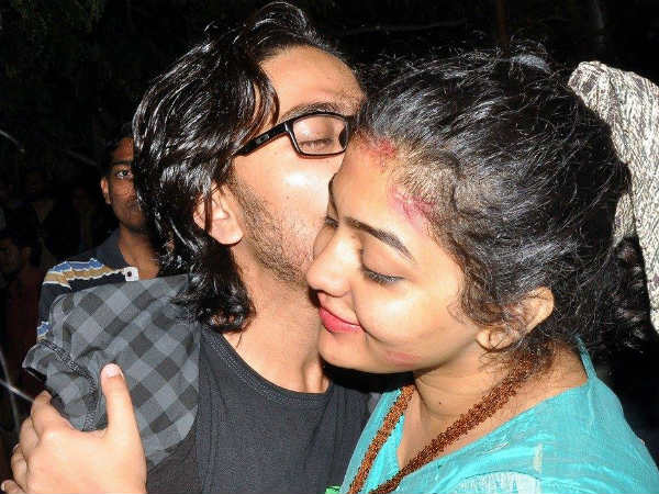 പോലീസ് കേരളത്തെ പോലെ പോലീസ് കേരളത്തെ പോലെ