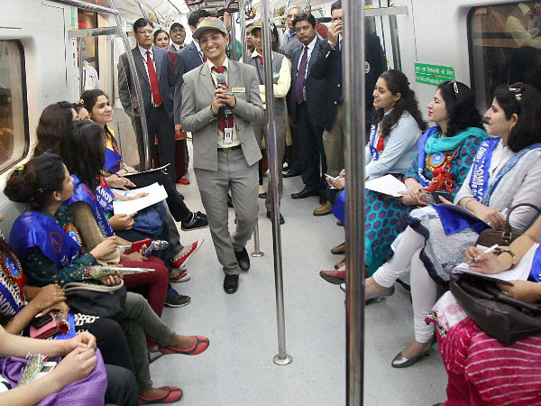 അമേരിക്കയുടെ ഇരട്ടി അമേരിക്കയുടെ ഇരട്ടി