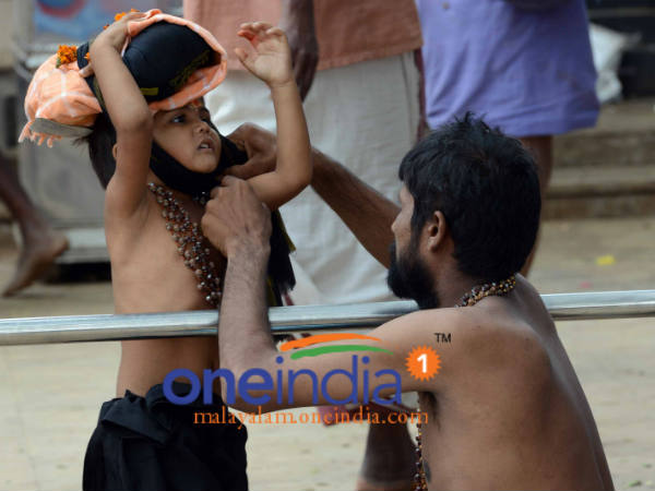 കുഞ്ഞയ്യപ്പന്‍മാര്‍