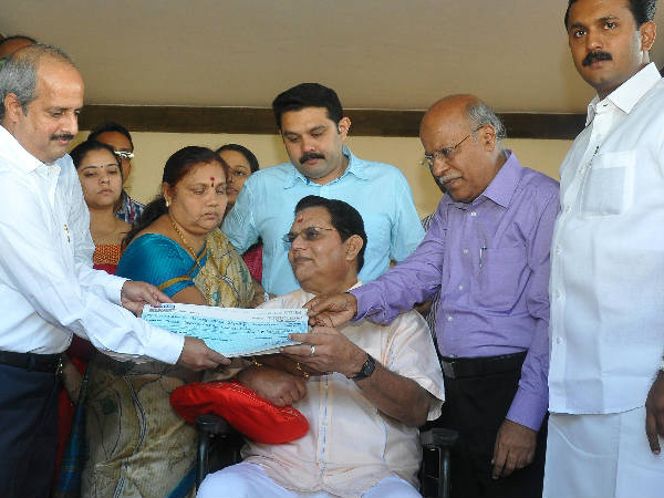 ഒഴിഞ്ഞ ഇരിപ്പിടം