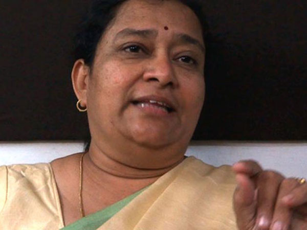 പെണ്ണുങ്ങള്‍ ആണുങ്ങളെ ക്ഷണിക്കരുത്