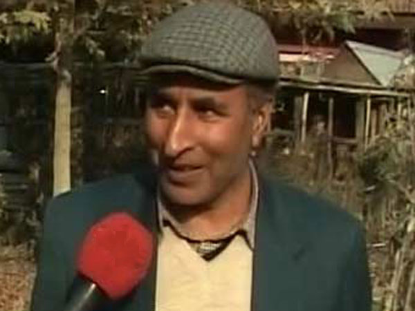 പെണ്‍മക്കള്‍ ബാധ്യത