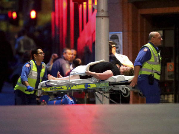 ജൂലിയന്‍ അസഞ്ജിനെ പോലെ?