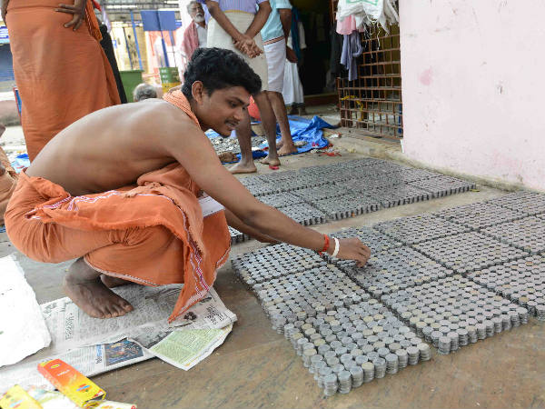 നാണയക്കൂട്ടം