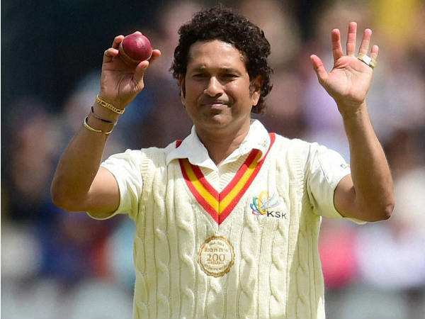 തുടക്കം ബോള്‍ ബോയി ആയി