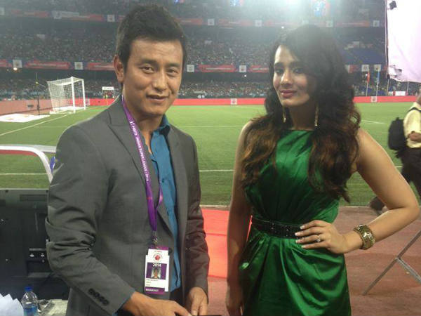 മായന്തിയുടെ പിന്തുണ