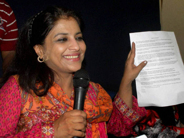 ആപ്പിനെ തുറന്നുകാട്ടുമോ