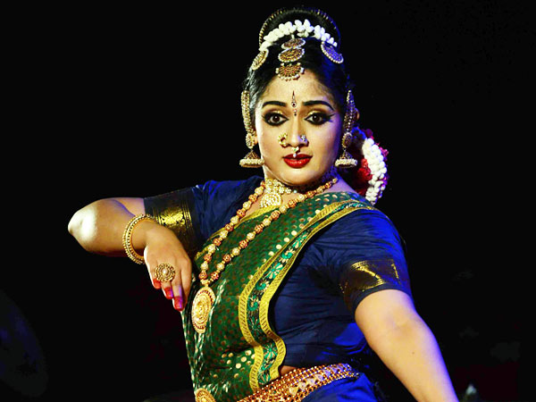 കാവ്യ മാധവന്‍