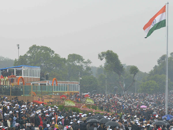 പരേഡിന് തുടക്കം