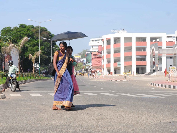 നഗരങ്ങള്‍ ശാന്തം