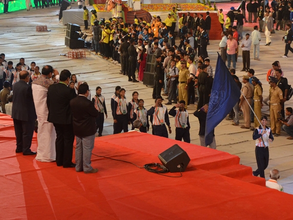 സച്ചിന്‍ ടെണ്ടുല്‍ക്കര്‍ മിണ്ടിയില്ല