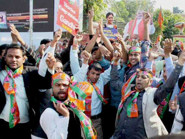 അഹങ്കാരം ഒരു പൊടിക്ക് കൂടിയോ