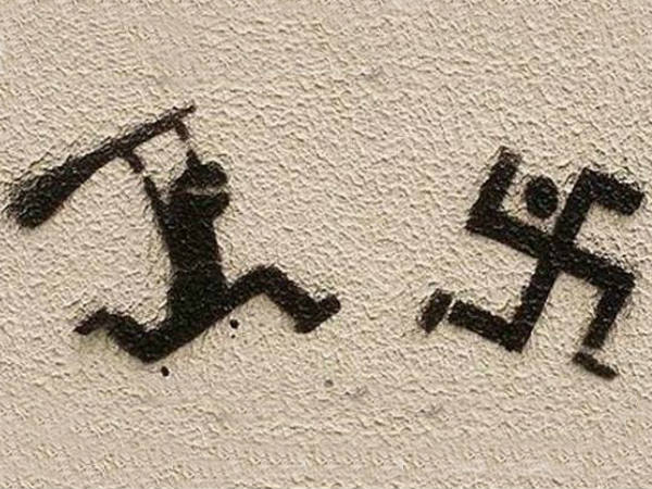 ചൂല് വരുന്നുണ്ടേ ഓടിക്കോ