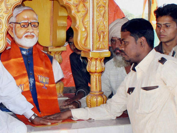 വിഗ്രഹത്തിന് രണ്ട് ലക്ഷം