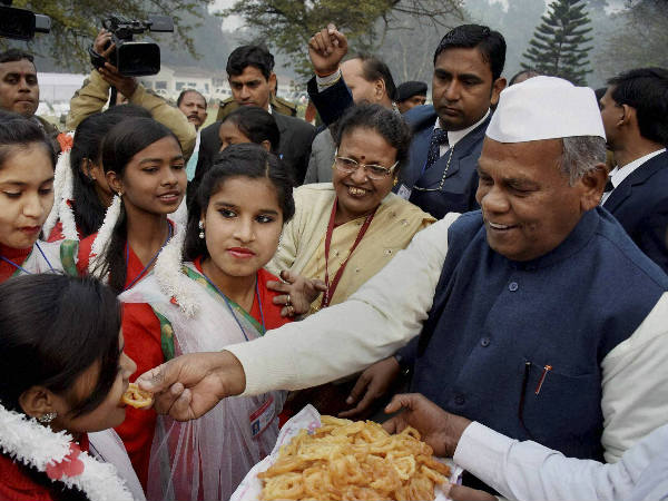 25 കഴിഞ്ഞ് മതി വിവാഹം 25 കഴിഞ്ഞ് മതി വിവാഹം