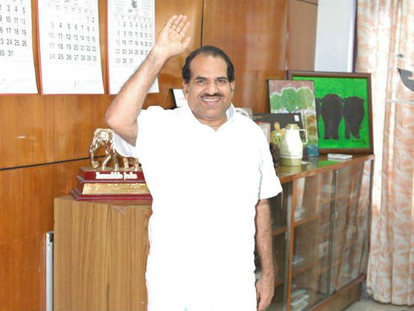 പോളിറ്റ് ബ്യൂറോയില്‍