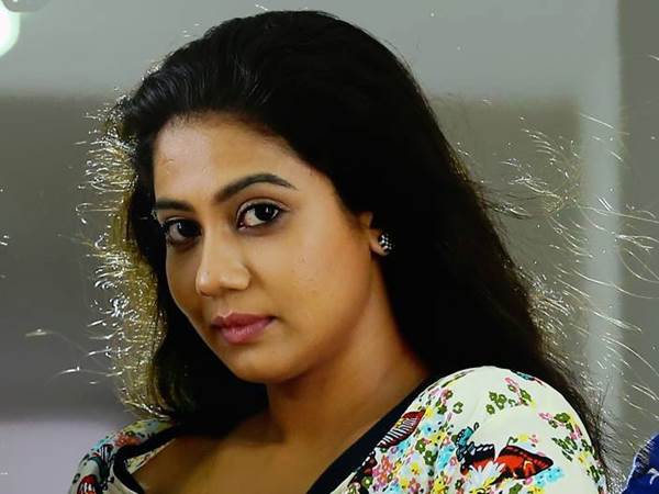 മറിമായം തലവര മാറ്റി