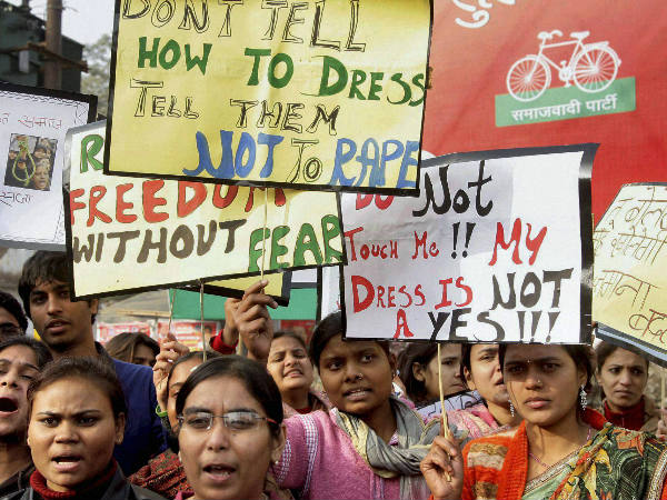 ചുരിദാര്‍ വില്ലനാണ്