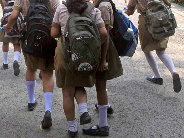 എഴുതി ഒപ്പിട്ട് കൊടുക്കണം