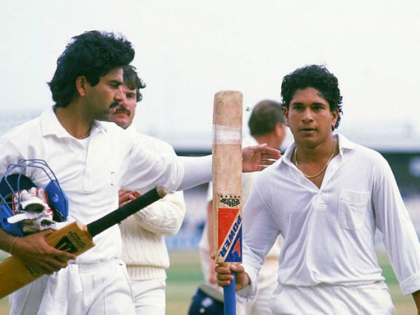 ഒരു ദൈവം ജനിക്കുന്നു