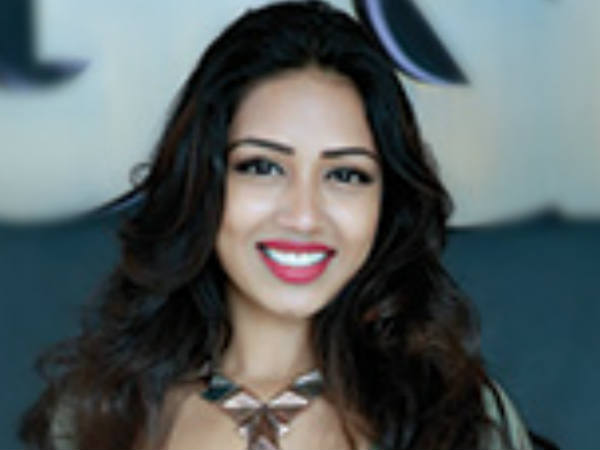 നിവേത നിവേത