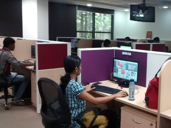 ഓഫീസുകള്‍ക്കും അവധിയില്ല