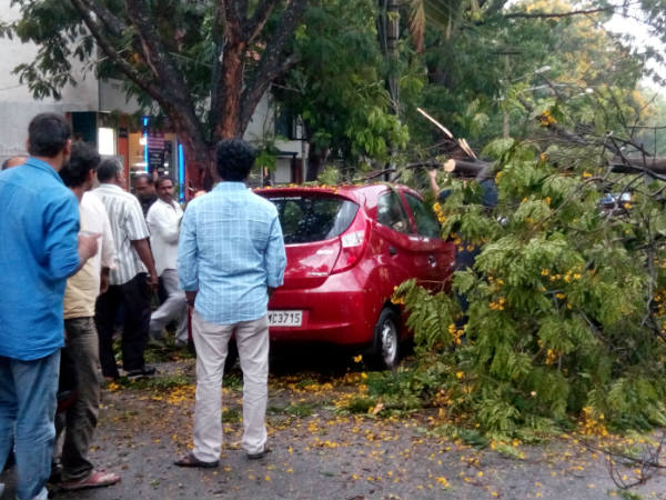 വഴിയില്‍ തന്നെ