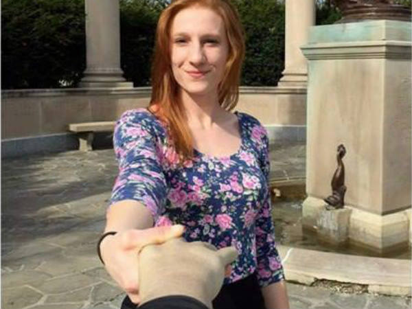 സോഷ്യല്‍ മീഡിയയ്ക്കും മാനേജര്‍