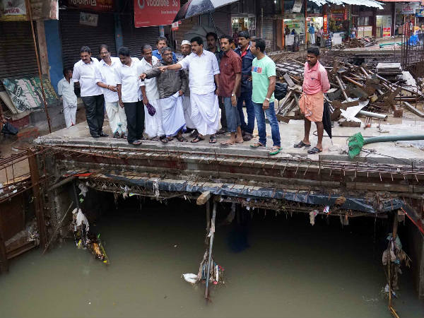 മഴയേ...മഴയേ