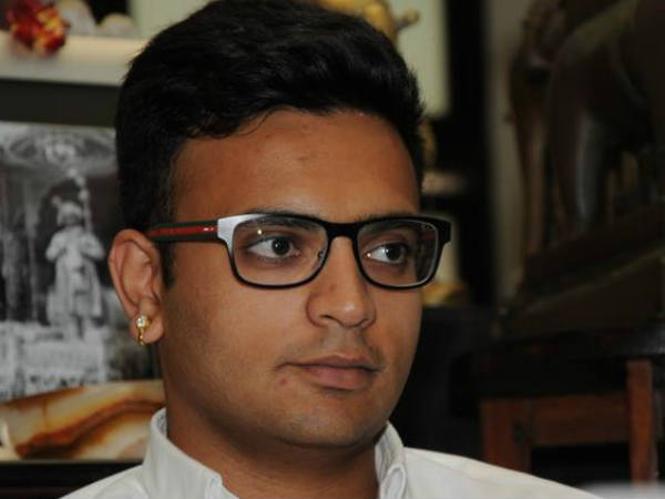 പഠനം യുഎസില്‍