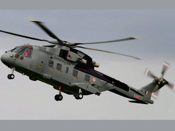 ഹെലി കോപ്റ്ററിലല്ല