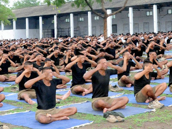 മന്ത്രിമാര്‍ വരെ തിരക്കിലാണ്