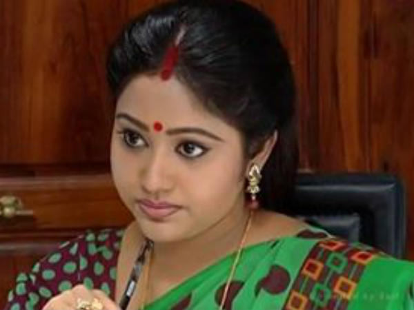 ആരാണ് മേഘ്‌നയെ കളിയാക്കുന്നത്