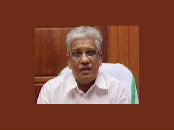 ക്ഷണിച്ചിട്ടില്ല, ഷോ വേണ്ട