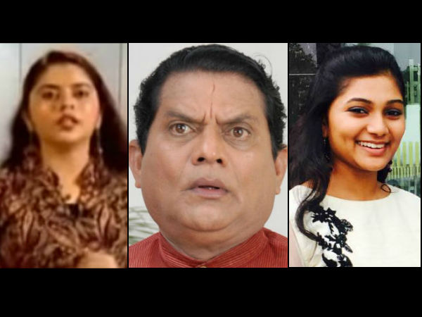 ആയുധങ്ങളുമായി