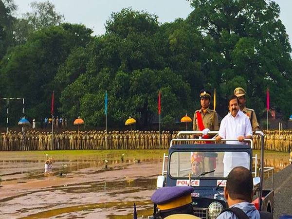 എന്തുകൊണ്ട് എഴുന്നേറ്റില്ല