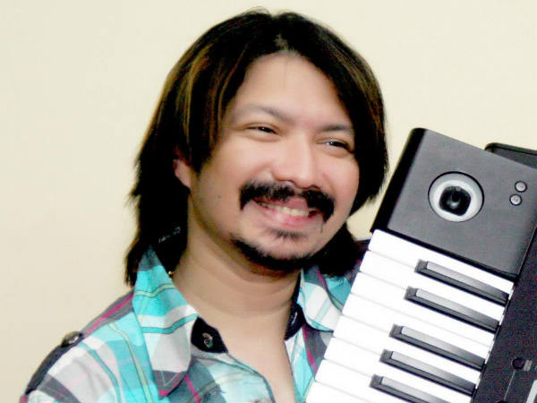 സംഗീത സംവിധായന്റെ മകന്‍