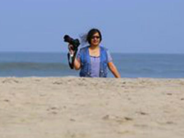  മോറല്‍ പോലീസിങ് ആണോ