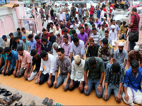 ആംശസകള്‍