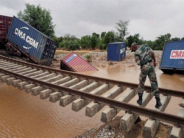 ബംഗാളിലും