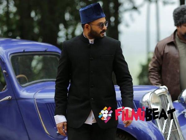  എന്നിട്ട് വിളക്ക് തെളിയിച്ചോ